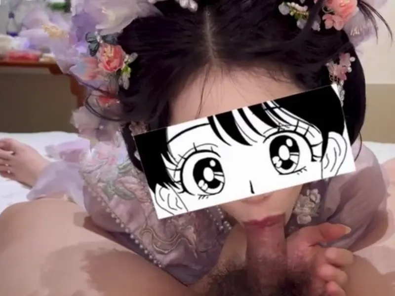 Gái xinh trong bộ đồ con mèo nhỏ mút cục thịt cực đã